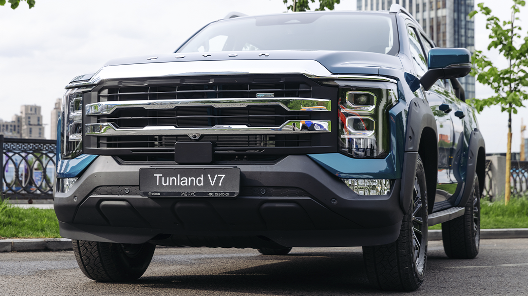Изображение на странице Foton TUNLAND V7 на официальном сайте