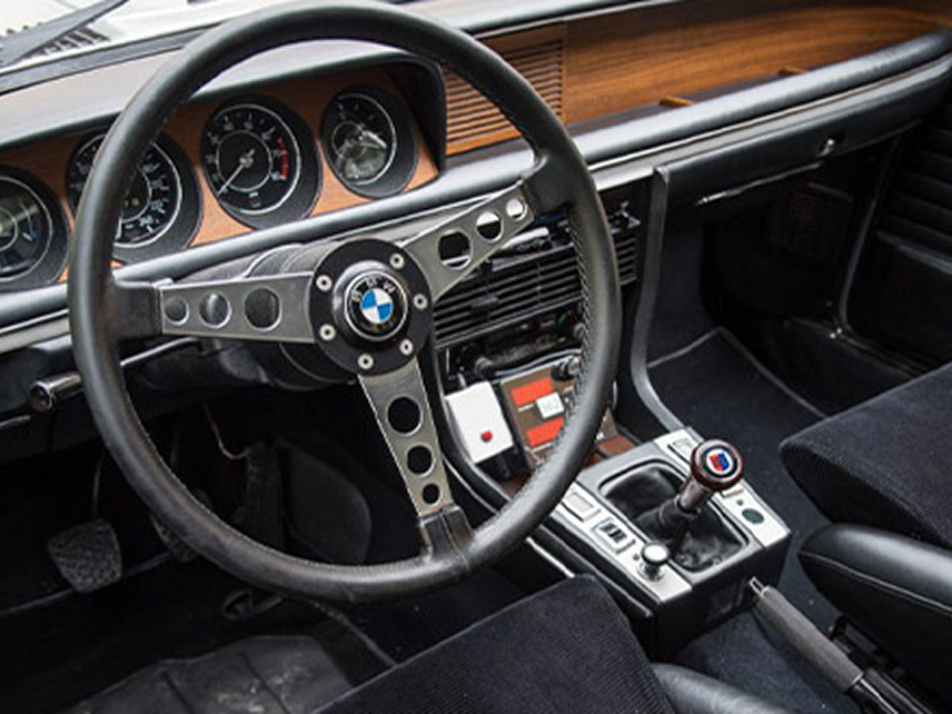 Легендарный автомобиль BMW 3.0 CSL 