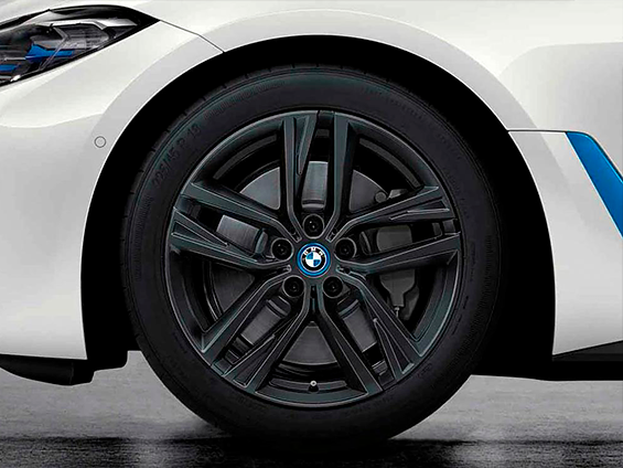 Комплекты колес с зимними шинами для BMW 4&nbsp;серии Гран Купе (G26) 
