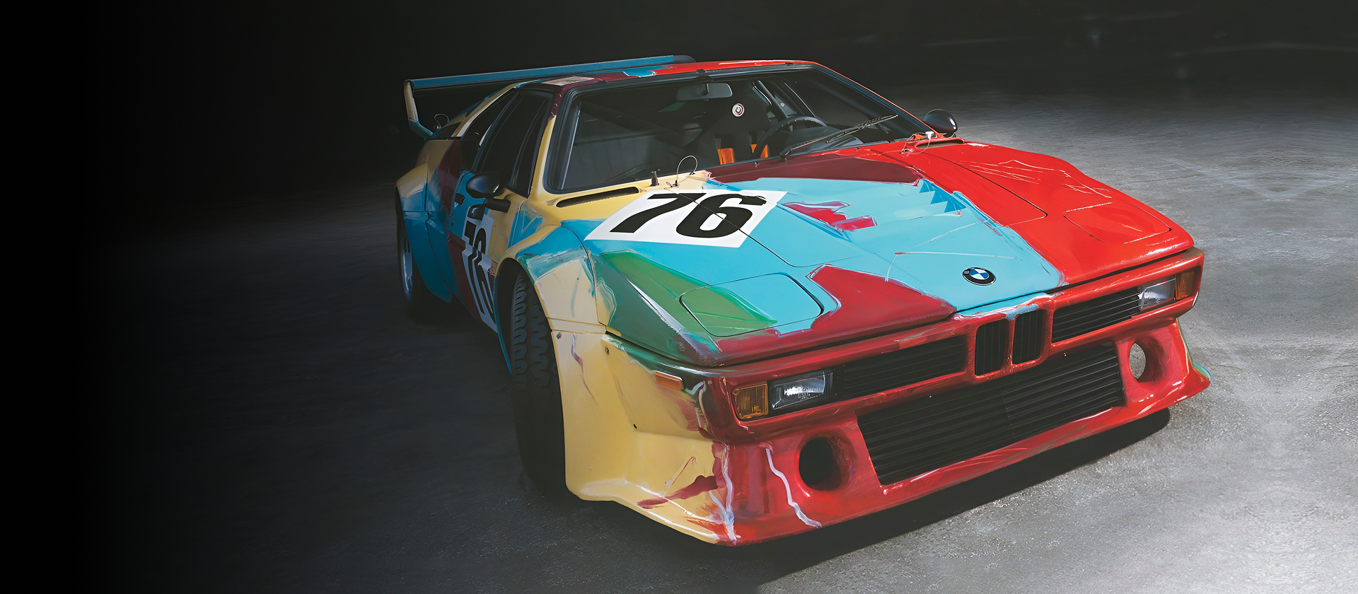 Вернисаж на виражах: история коллекции BMW Art Cars 