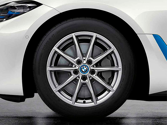 Комплекты колес с зимними шинами для BMW 4&nbsp;серии Гран Купе (G26) 