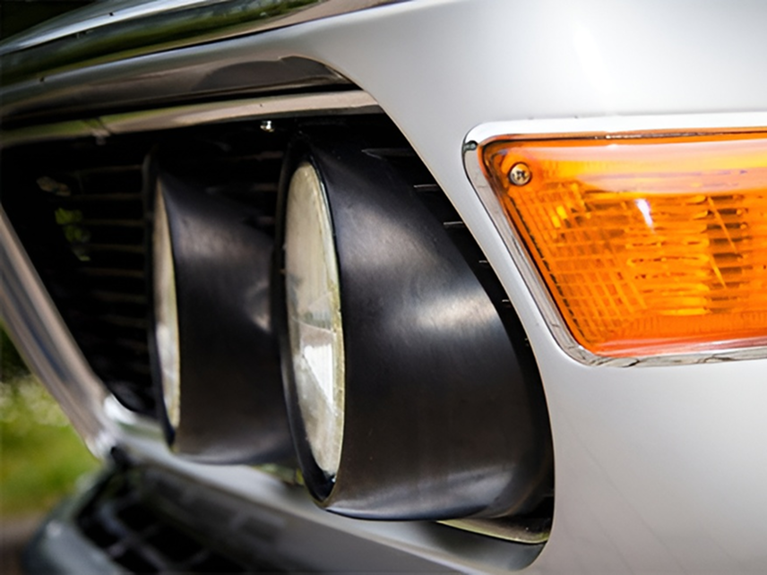 Легендарный автомобиль BMW 3.0 CSL 