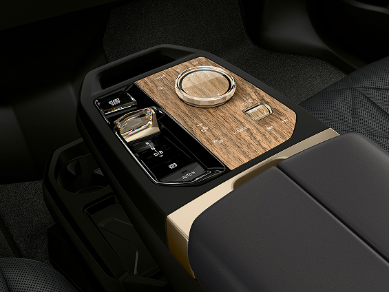 BMW&nbsp;iX M60 
