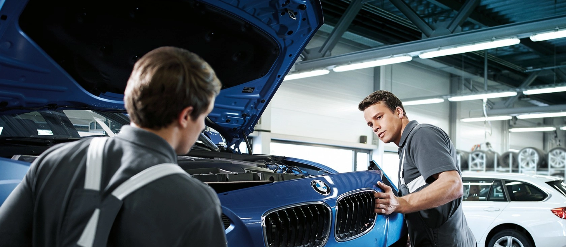 Кузовной ремонт BMW Сибкар