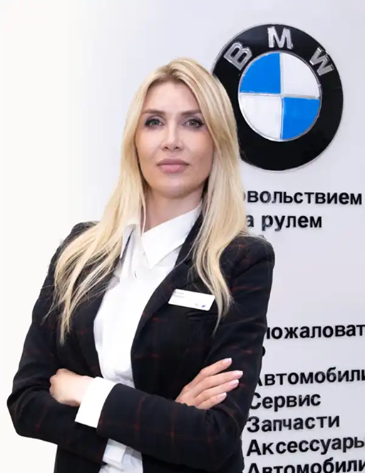 Команда дилерского центра BMW на 51 км МКАД. АВТОДОМ