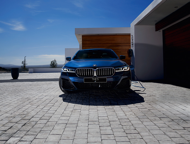 Замена лобового стекла BMW в Москве – быстро, качественно, надёжно. Автопорт