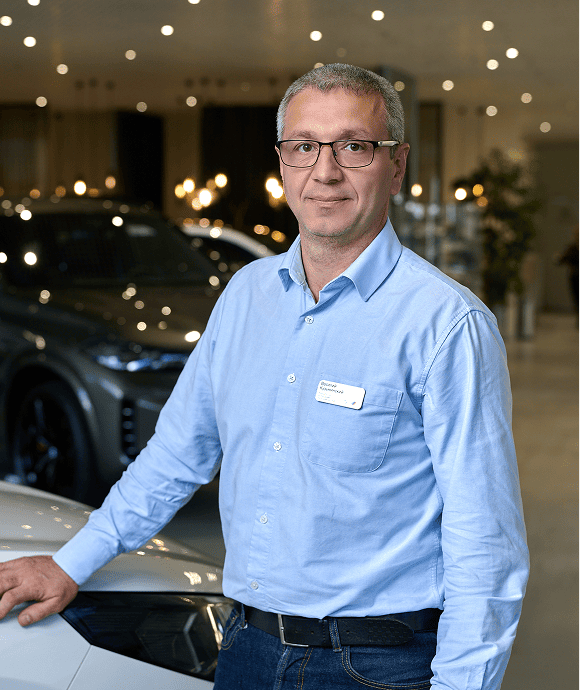 Команда дилерского центра BMW АВТОДОМ в Санкт-Петербурге. АВТОДОМ