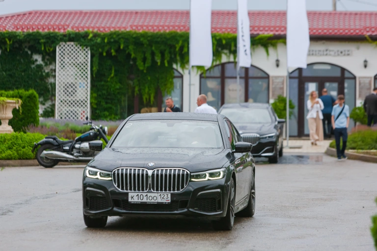 Временный въезд Атлас