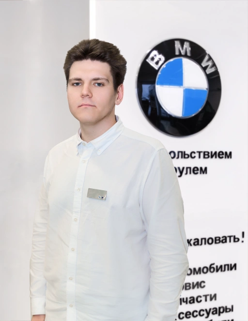 Команда дилерского центра BMW на 51 км МКАД. АВТОДОМ