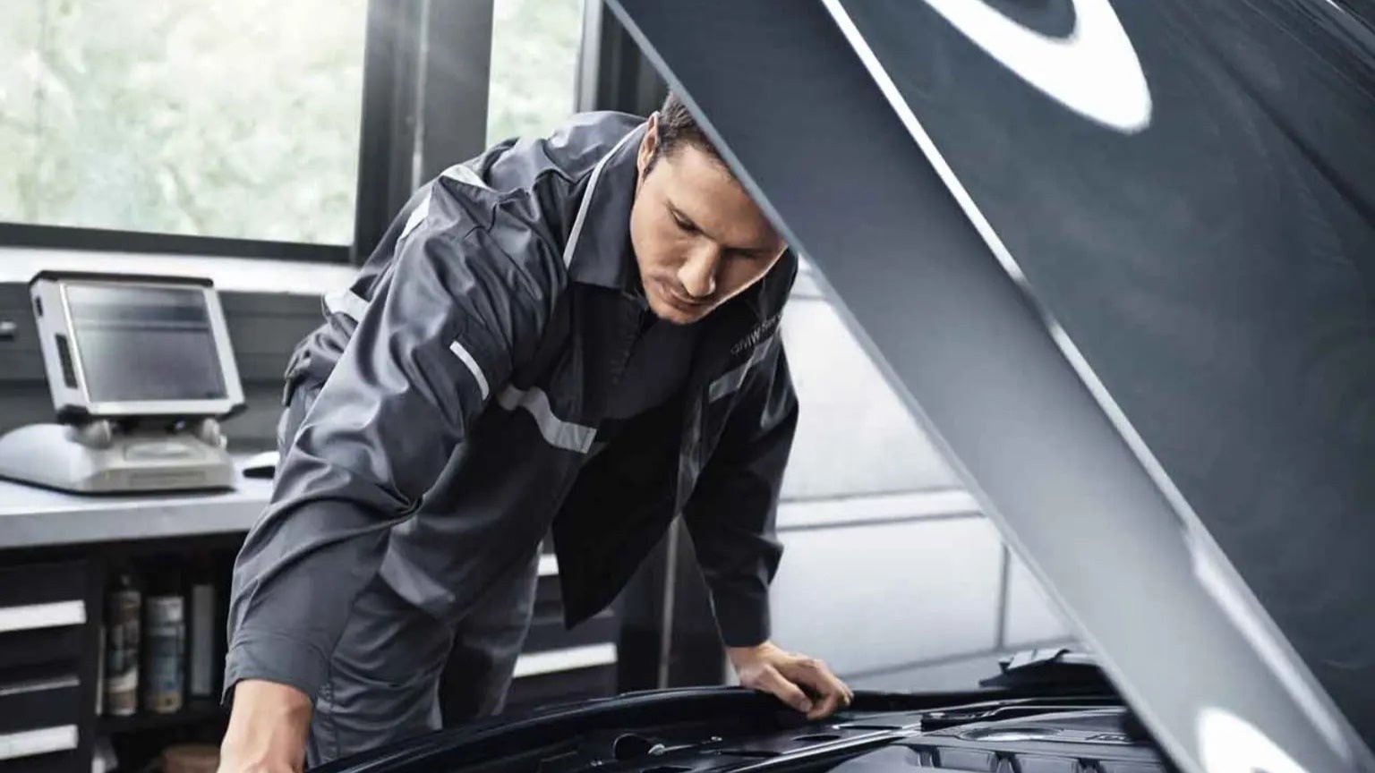 Ремонт и обслуживание. BMW БорисХоф