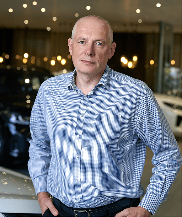 Команда дилерского центра BMW АВТОДОМ в Санкт-Петербурге. АВТОДОМ