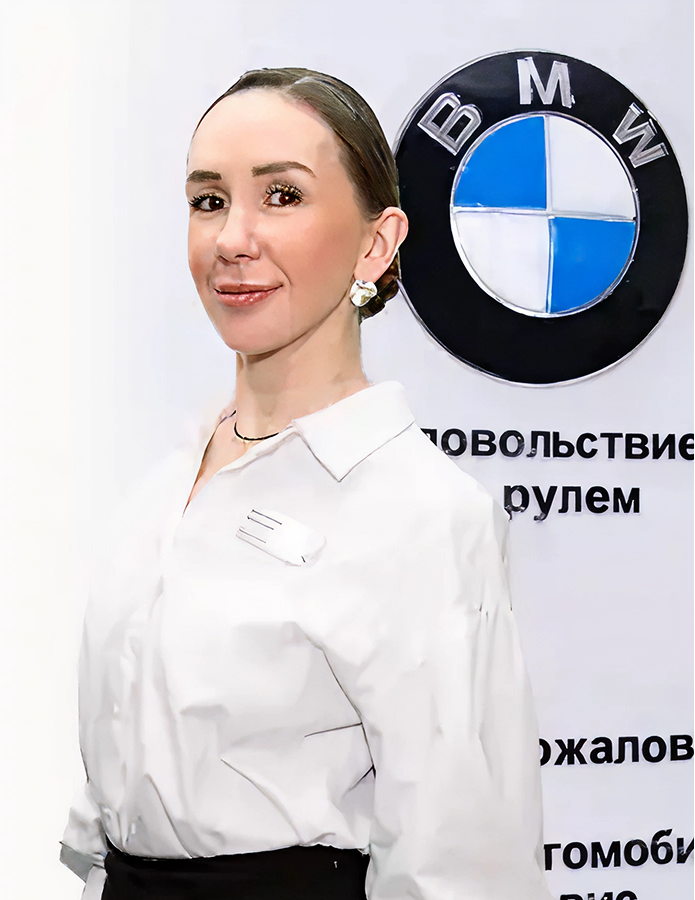 Команда дилерского центра BMW на Киевском шоссе. АВТОДОМ