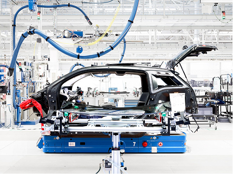 Электрический и электризующий BMW БорисХоф
