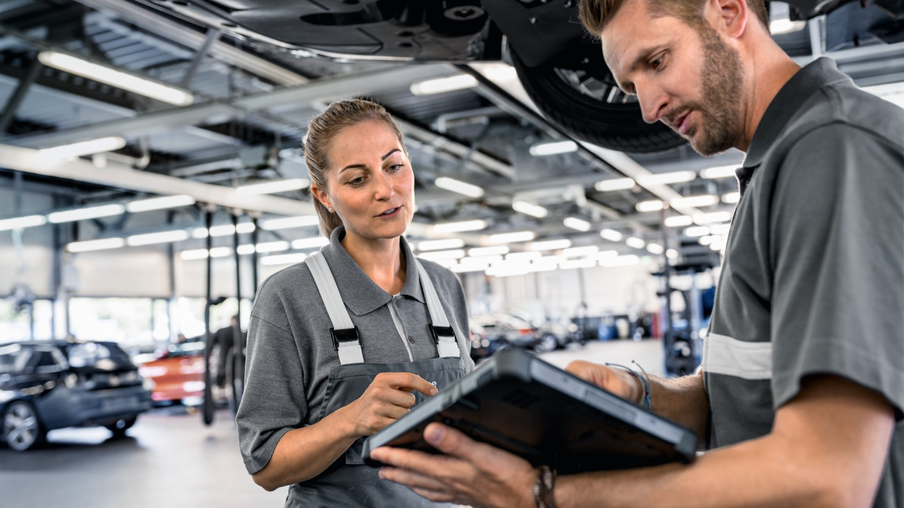 Ремонт автомобиля в официальном сервисном центре BMW Автопорт. Автопорт