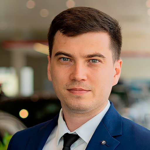 Команда дилерского центра в Краснодаре. Атлас