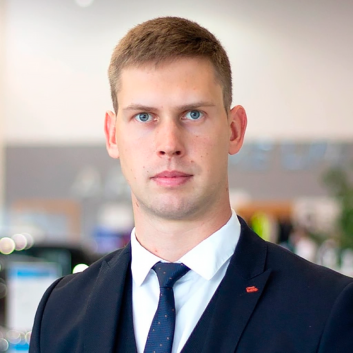 Команда дилерского центра в Сочи. Атлас