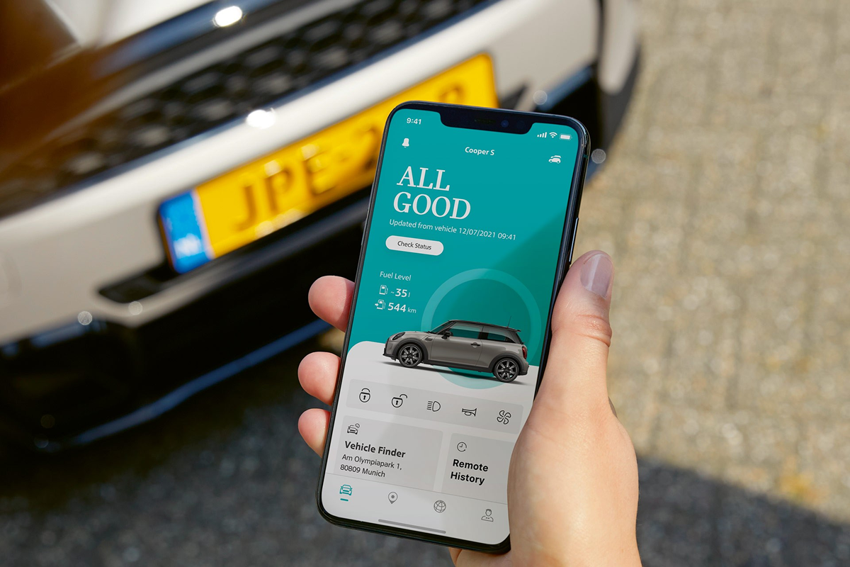 MINI Connected разводящая ООО «БМВ Русланд Трейдинг»