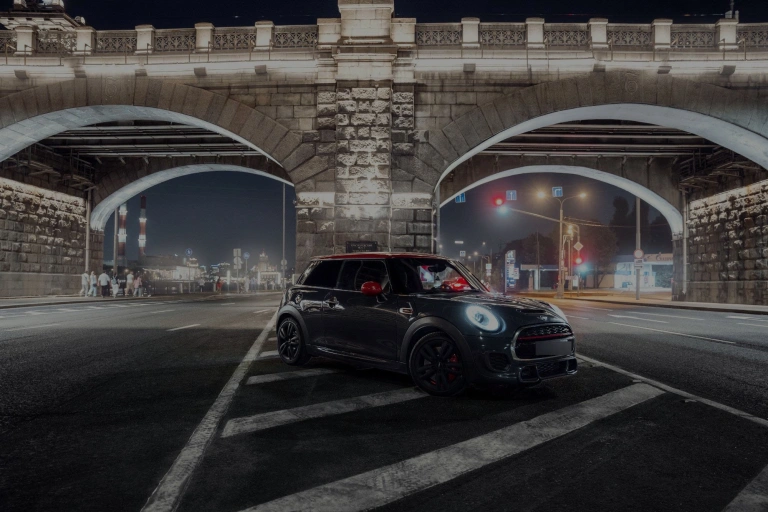 История 3-дверных MINI Hatch. Автопорт