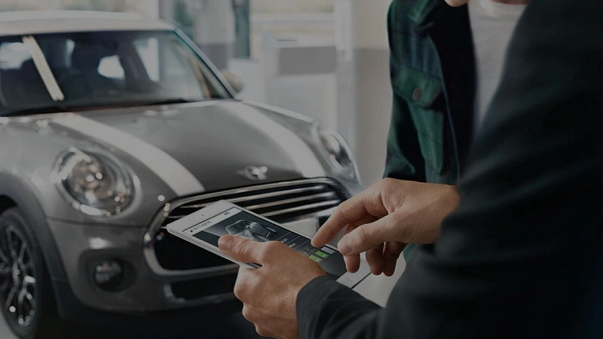 Замена салонного фильтра MINI. Автопорт