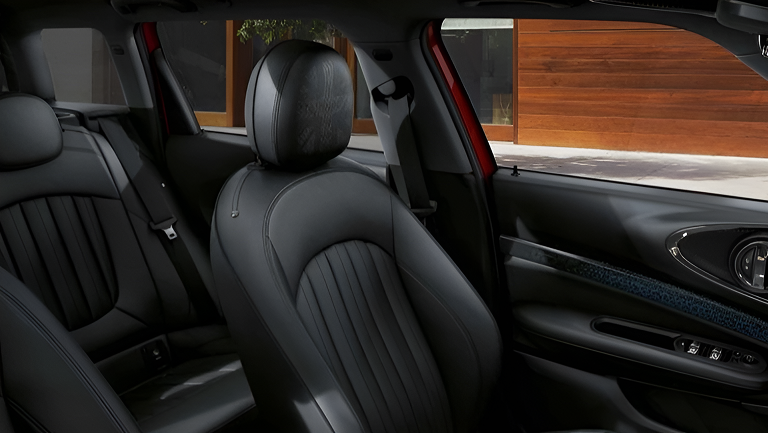 MINI&nbsp;Clubman Автопорт