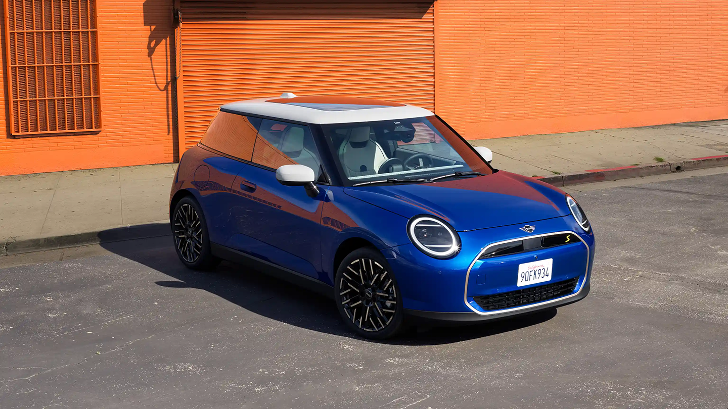 MINI Сooper Технологии ООО «БМВ Русланд Трейдинг»