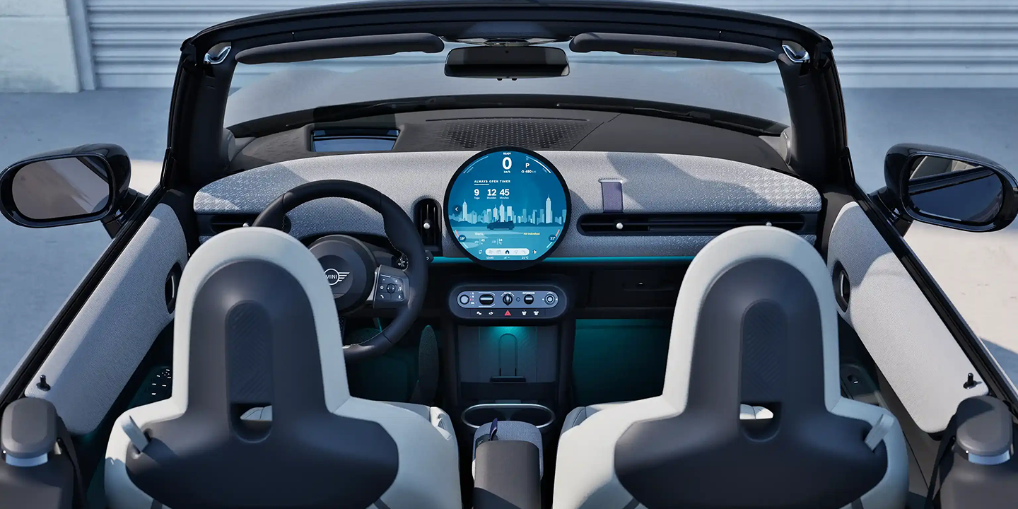 MINI convertible Интерьер ООО «БМВ Русланд Трейдинг»