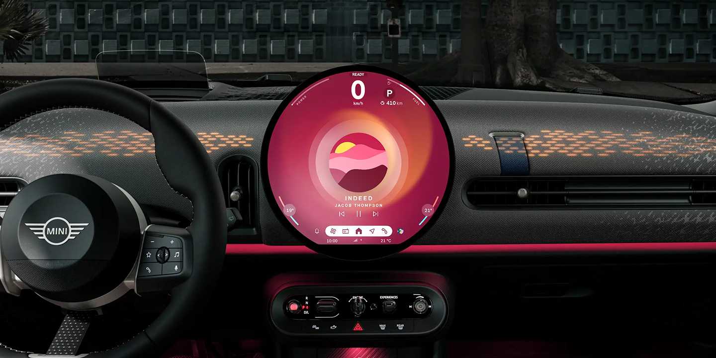 MINI convertible Цифровой опыт ООО «БМВ Русланд Трейдинг»