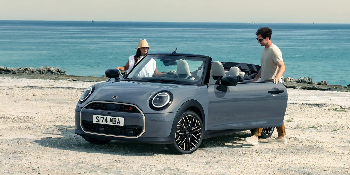 MINI COOPER Кабриолет ООО «БМВ Русланд Трейдинг»