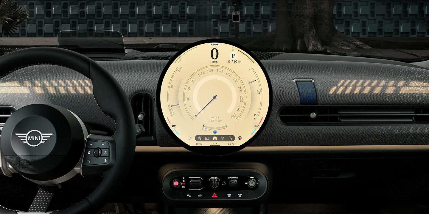MINI convertible Цифровой опыт ООО «БМВ Русланд Трейдинг»
