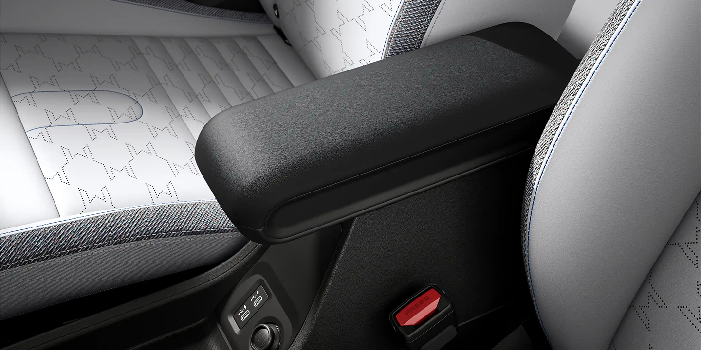 Mini Cooper3 Дизайн ООО «БМВ Русланд Трейдинг»
