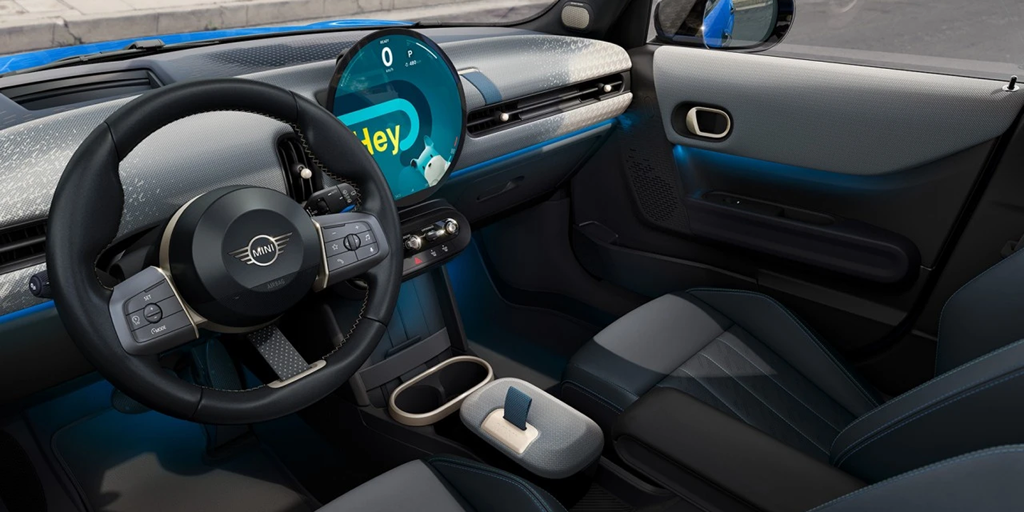 MINI Cooper5 Интерьер ООО «БМВ Русланд Трейдинг»