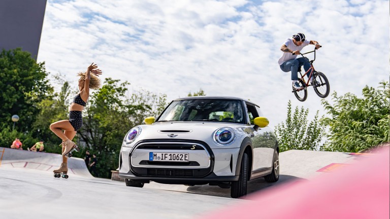 НОВОСТИ – MINI - легендарные автомобили | Официальный сайт ООО «БМВ Русланд Трейдинг»