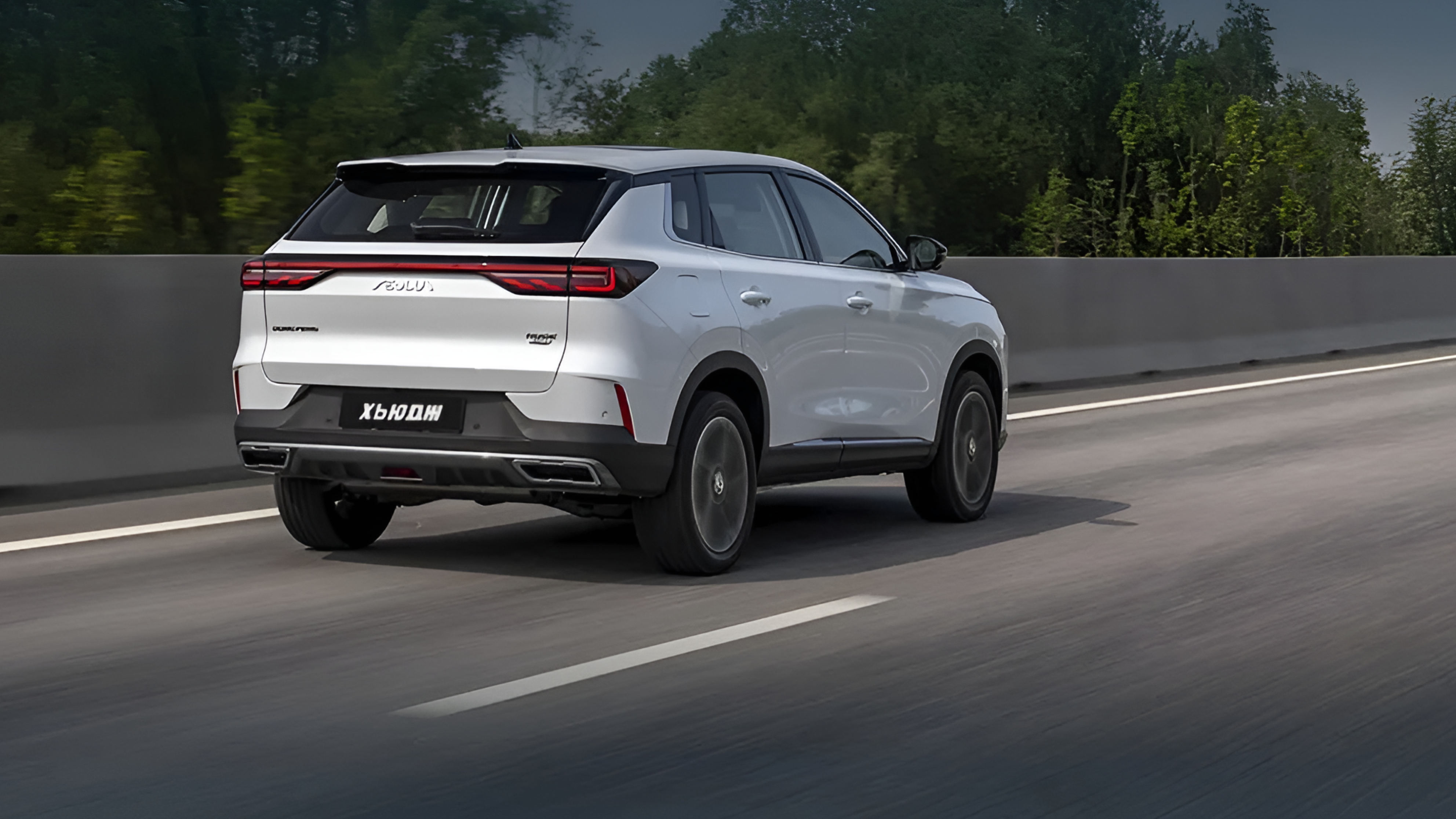 Изображение на странице Dongfeng Aeolus Huge — новый флагманский кроссовер: цены, кредит, прайс-лист Dongfeng