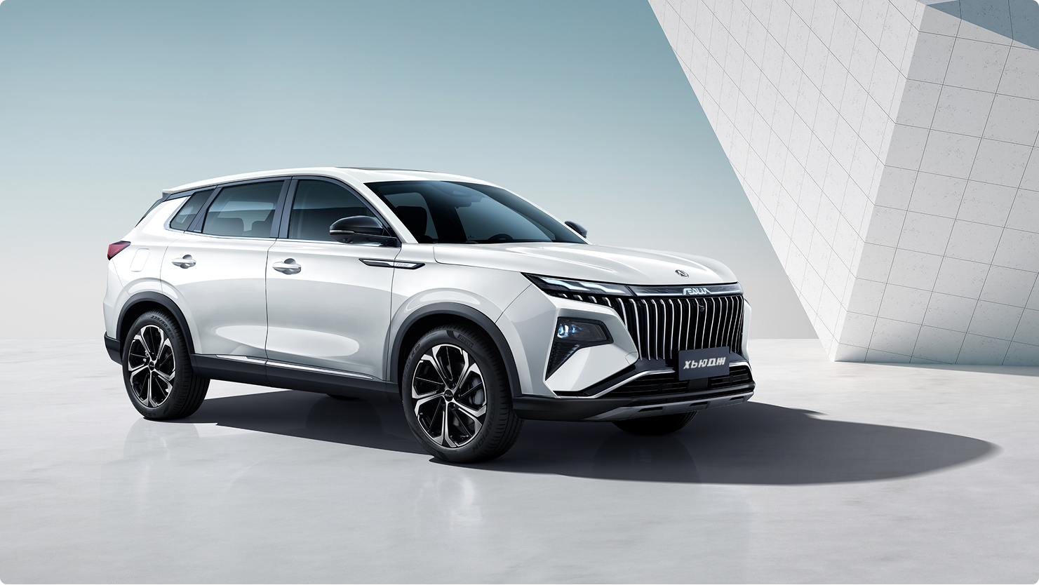 Изображение на странице Dongfeng Aeolus Huge — цена, комплектации и характеристики | Официальный дилер DaCarProclime в Нижнекамске Dongfeng