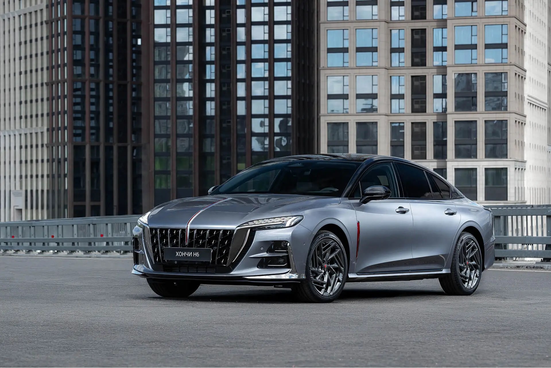 Изображение на странице HONGQI H6 ХОНЧИ Красноярск h6-out-1-15-1.jpg.jpg