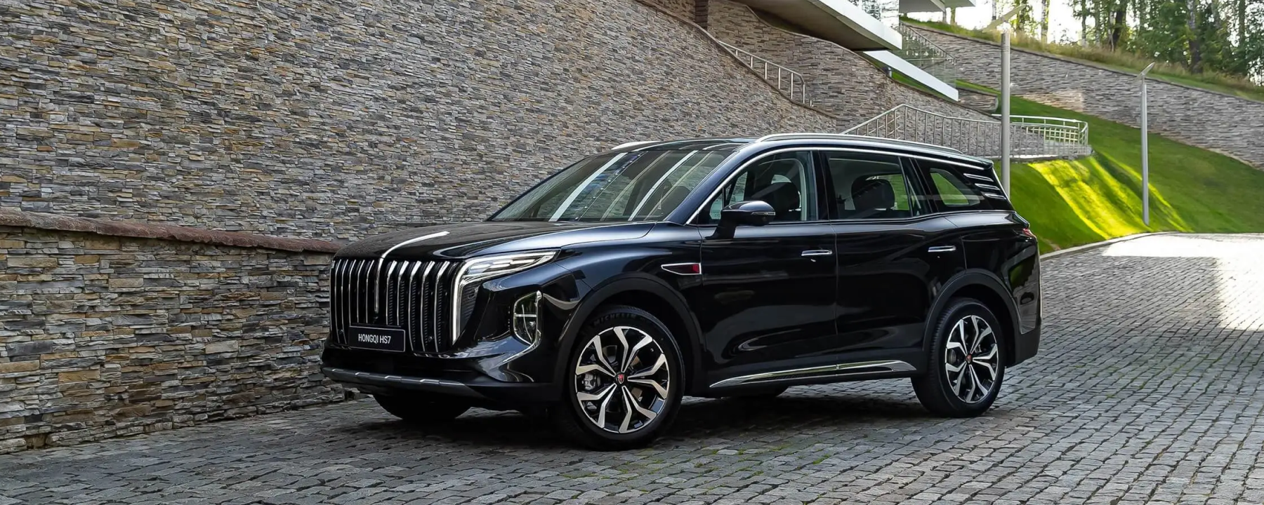 Изображение на странице НОВЫЙ HONGQI HS7 ХОНЧИ Красноярск banner_hs7new__1_.png