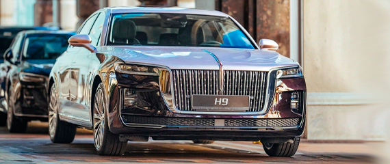 Изображение на странице Флагманский электрический кроссовер <nobr>HONGQI E‑HS9</nobr> стал лауреатом премии «ТОП-5 АВТО» ХОНЧИ Красноярск HONGQI_–_снова_официальный_автомобиль_XI.png