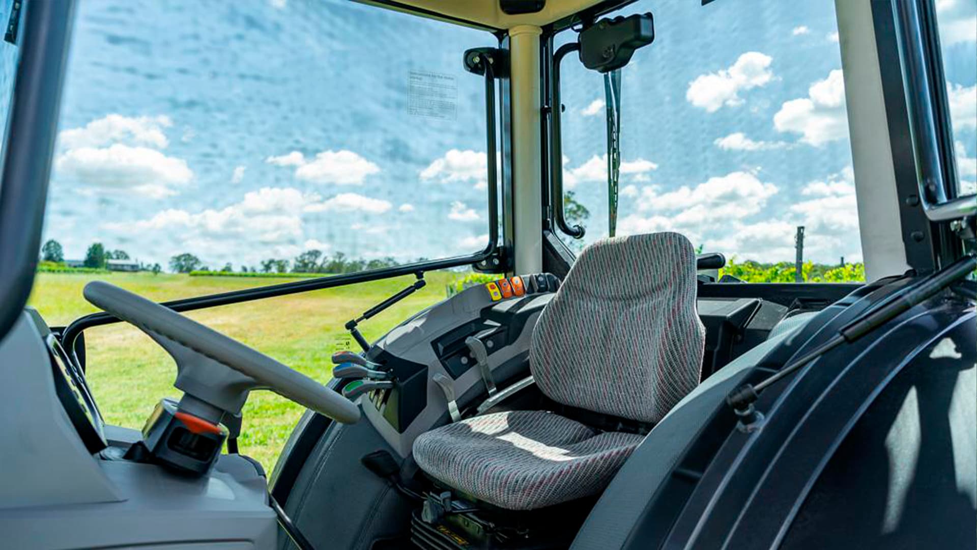 Изображение на странице McCormick PTkx6q__fseriestecdes.jpg