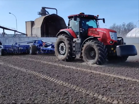 Изображение на странице McCormick X8_cover0005_456239171.jpg