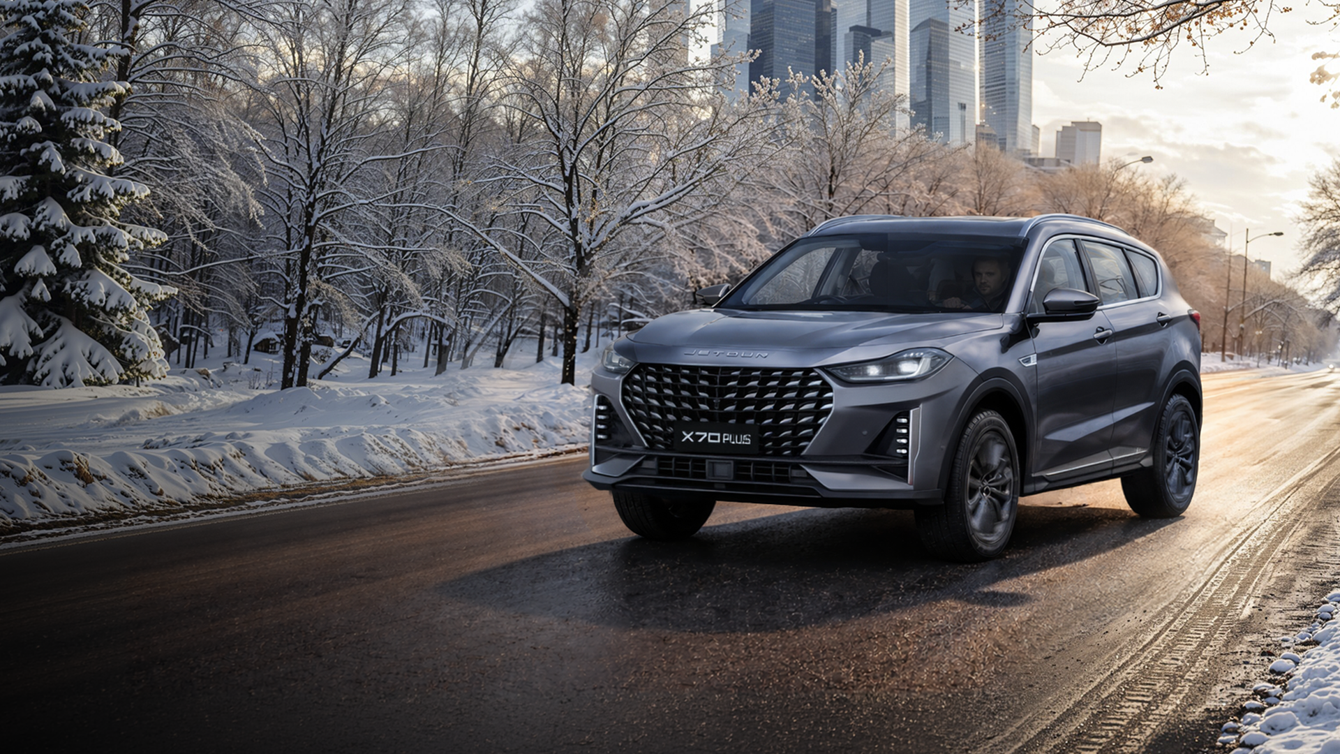 Изображение на странице JETOUR 70plus_desk_new.png