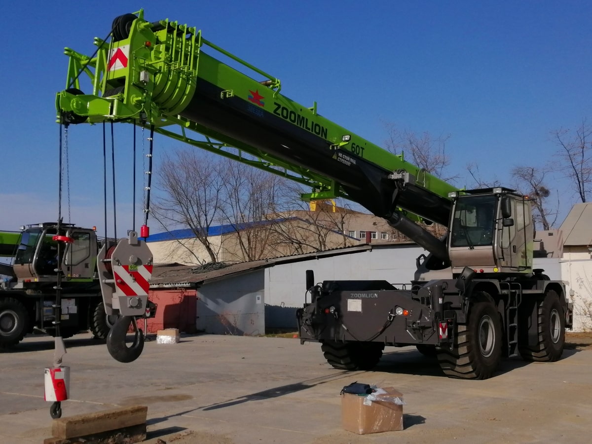 Изображение на странице Zoomlion ZRT600_4.jpg