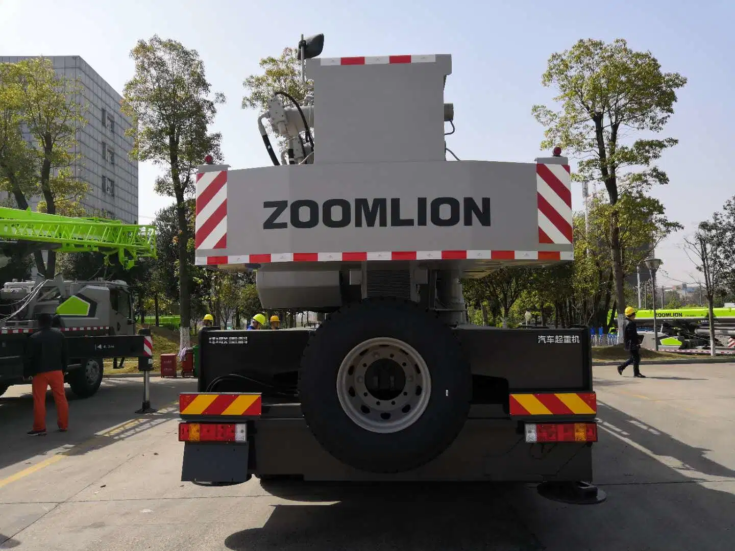 Изображение на странице Zoomlion ZTC600V_5.jpg