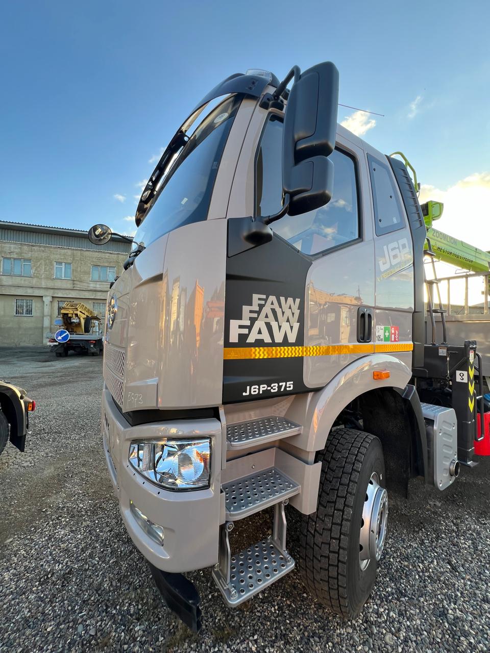Изображение на странице Zoomlion 3ac920f1-2821-426f-a688-60fd87d8eed5.jpg