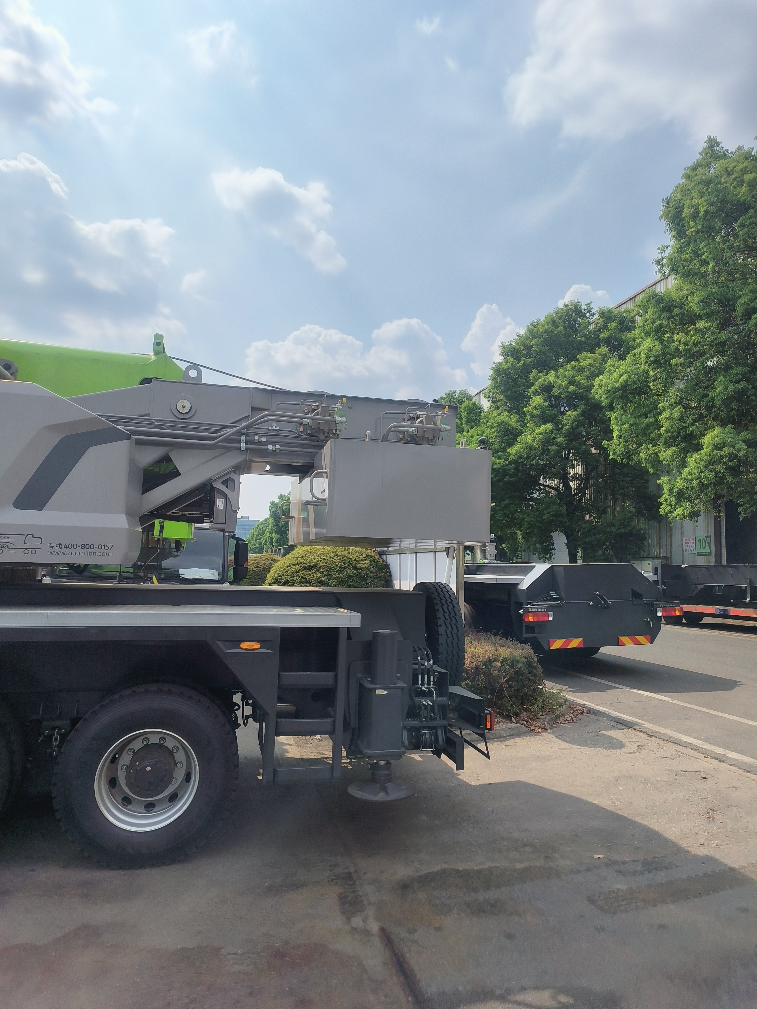 Изображение на странице Zoomlion e4877d7fb99fa36d4d6c40f32ce3da5.jpg