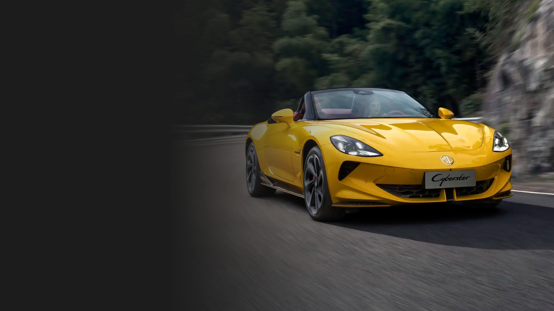 Родстер MG CYBERSTER