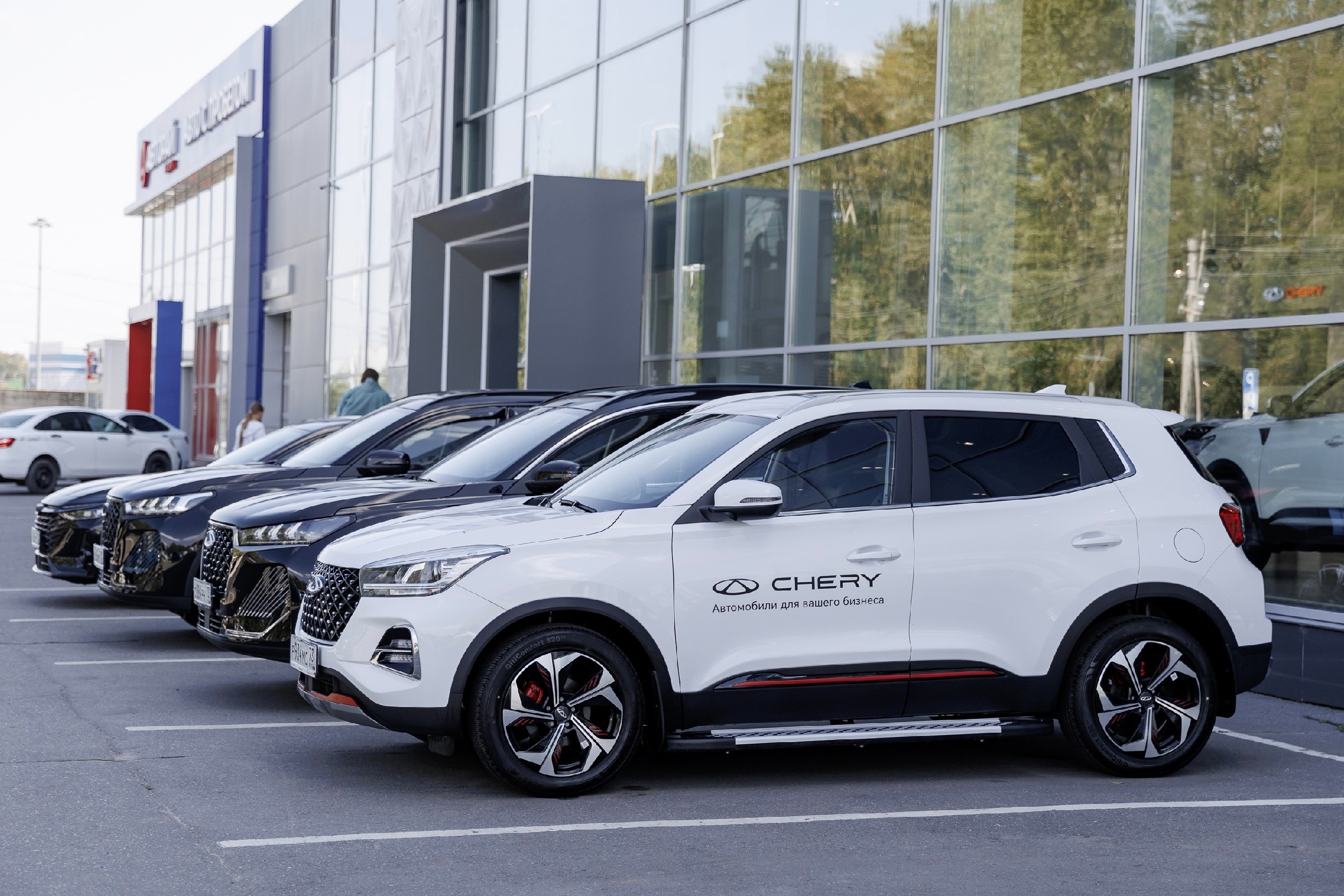 Выгодные автомобили для бизнеса. Пять причин приобрести Chery в АВТОРАЙ