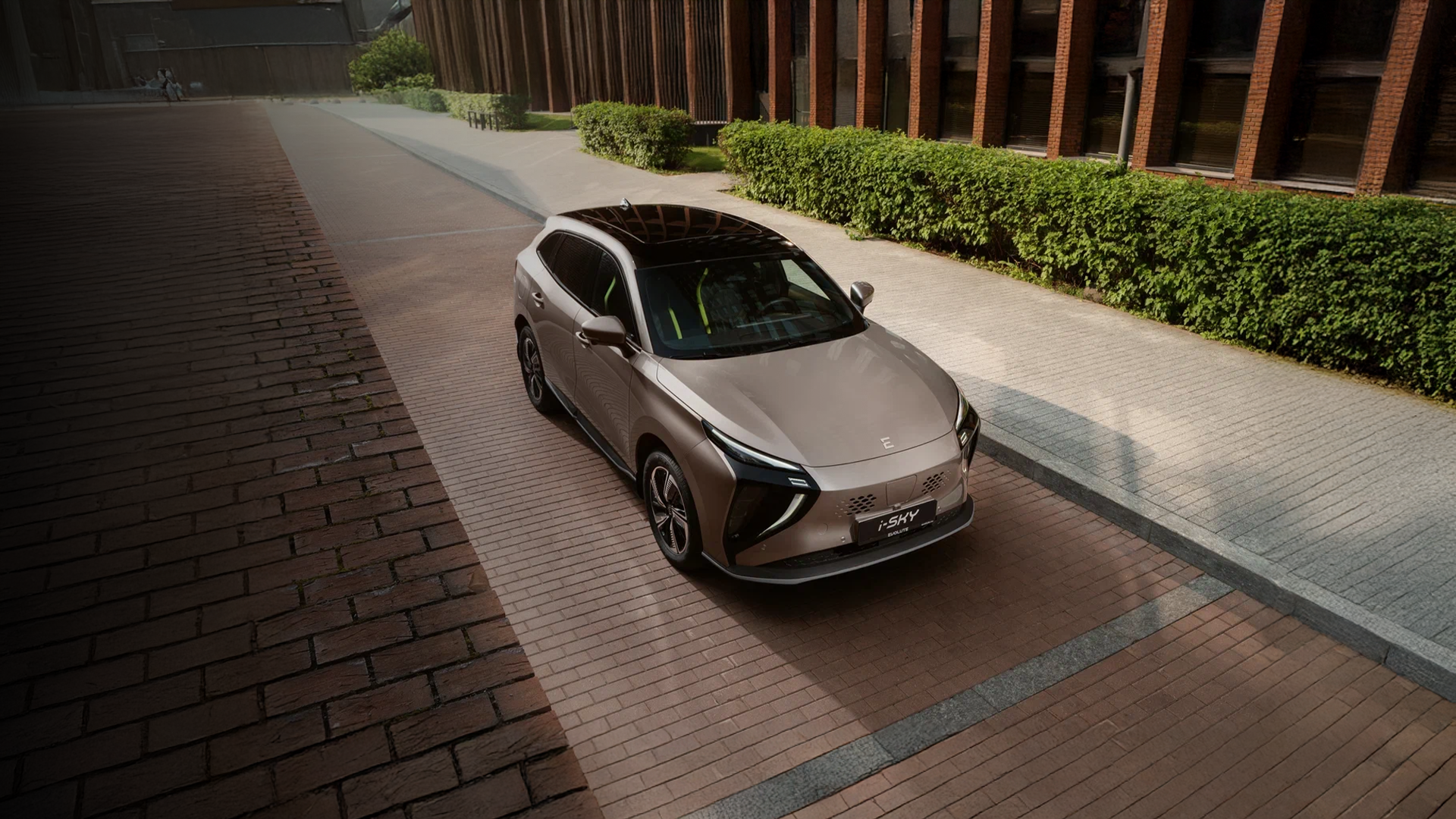 Изображение на странице EVOLUTE Главная на официальном сайте