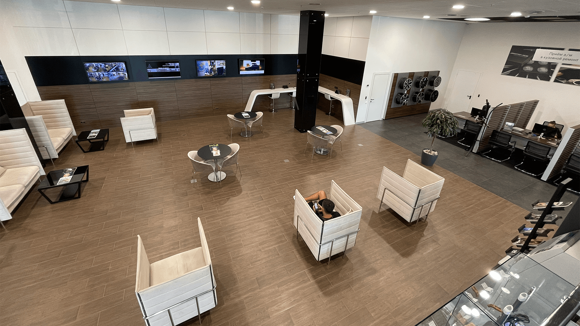 Изображение на странице Kia О дилерском центре на официальном сайте