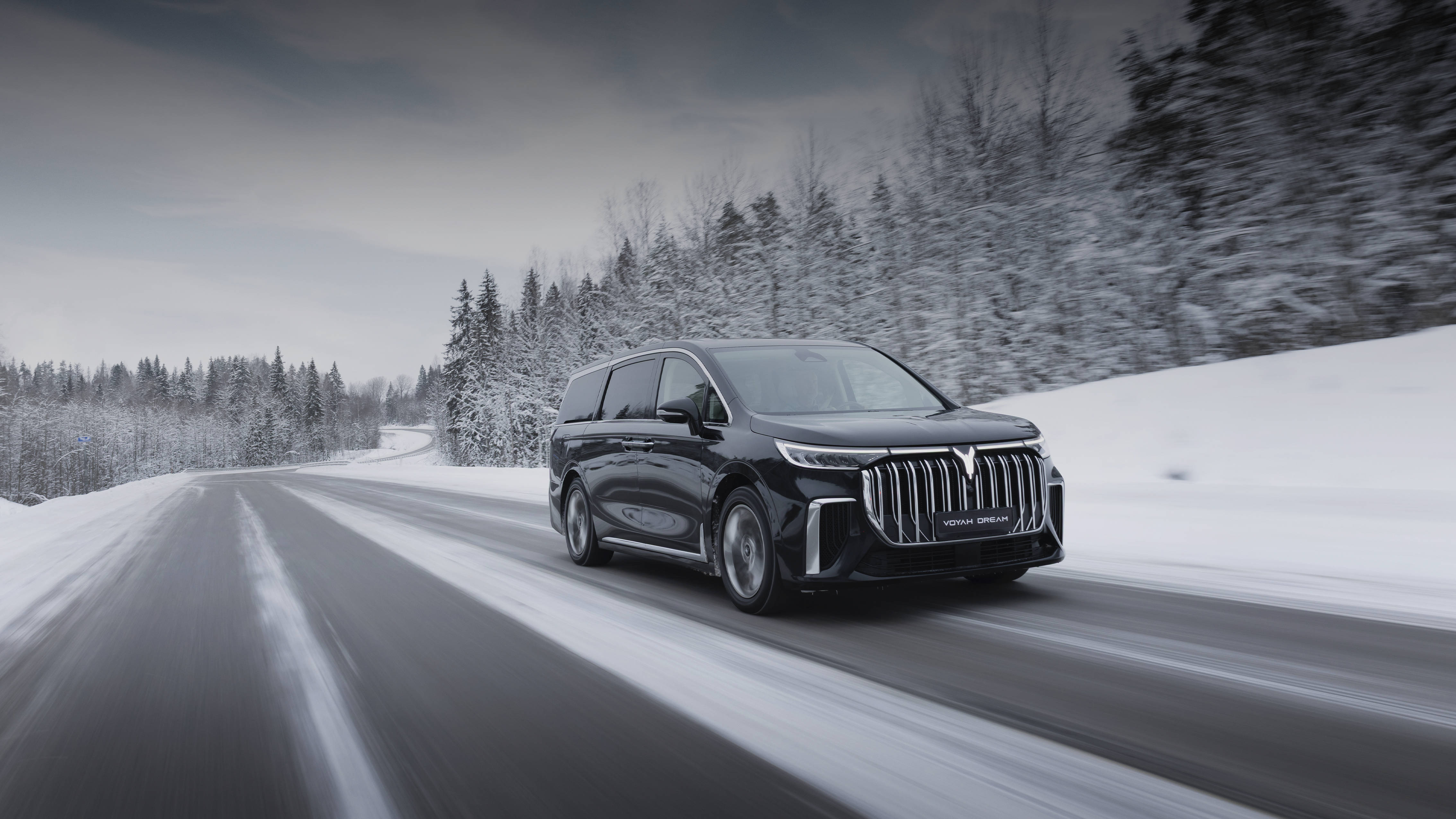 Изображение на странице VOYAH VOYAH DREAM&nbsp;EVR&nbsp;LONG&nbsp;RANGE на официальном сайте