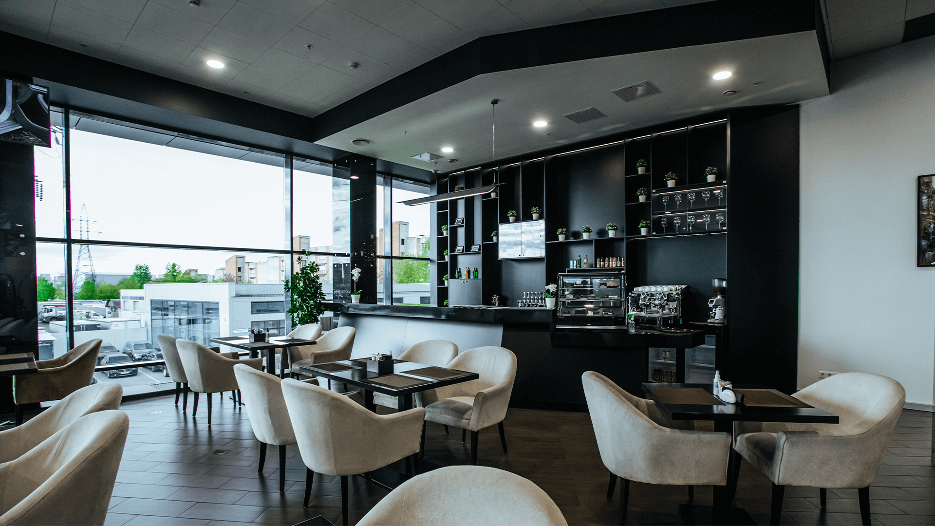 Изображение на странице VOYAH О дилерском центре VOYAH АвтоМАШ на официальном сайте